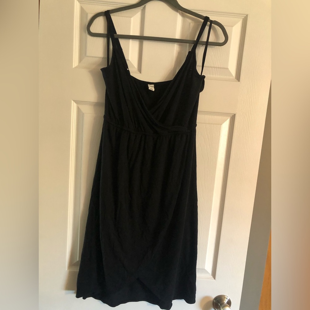 Women’s Old Navy black short maxi size L